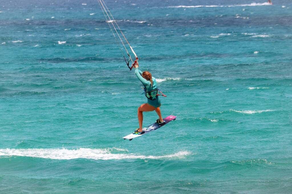 Kite Surfing (Uçurtma Sörfü)