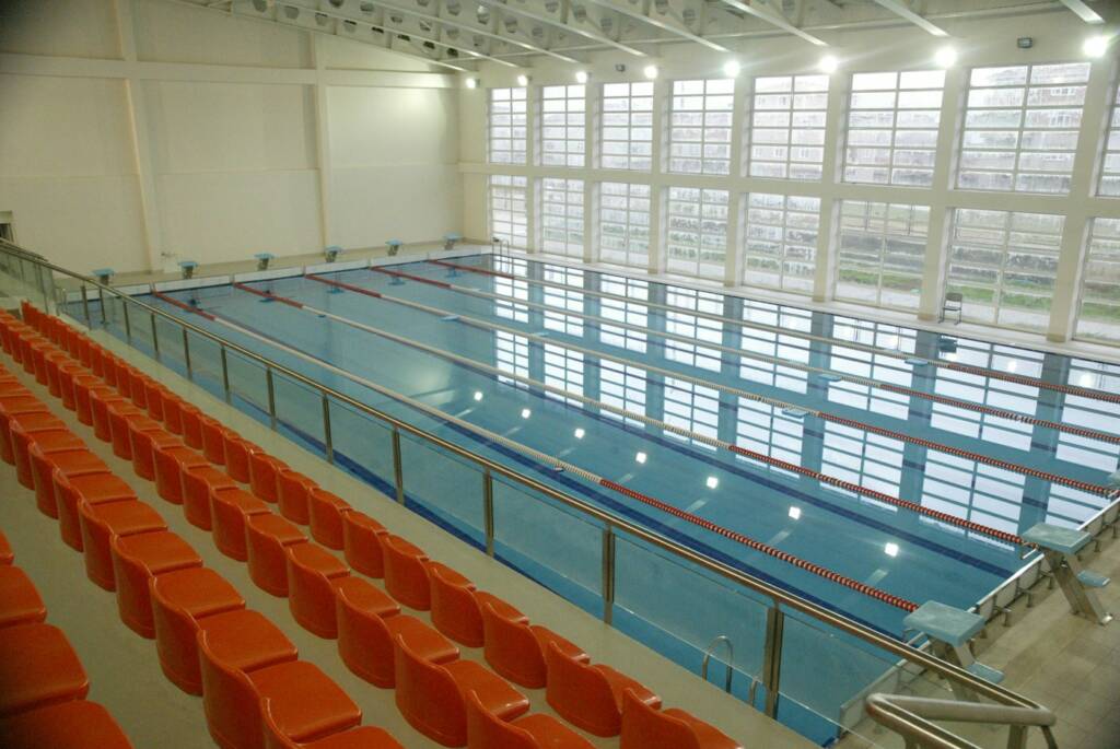 Darıca Belediyesi Yüzme Havuzu