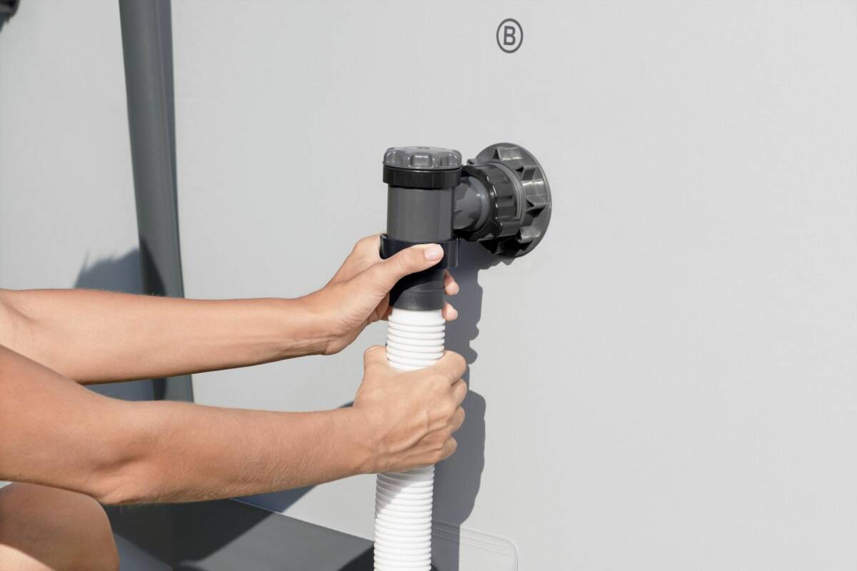 Bestway® Polysphere™ 58870 (5,678 L) 3