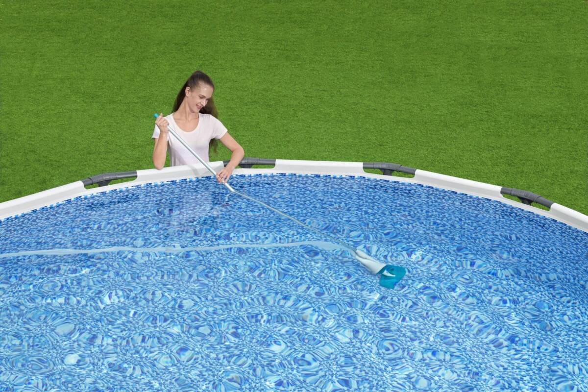 Bestway® 58212 AquaPristine™ Havuz Vakum Aparatı 2
