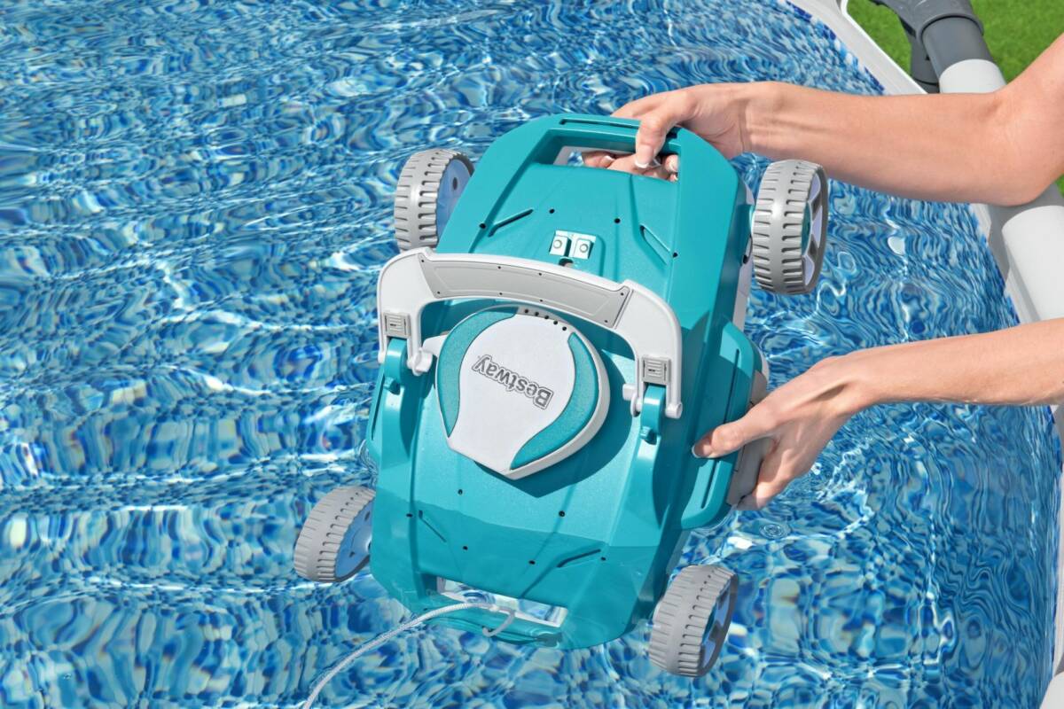 Bestway® AquaTronix™ 58765 G200 Havuz Temizleme Robotu 2