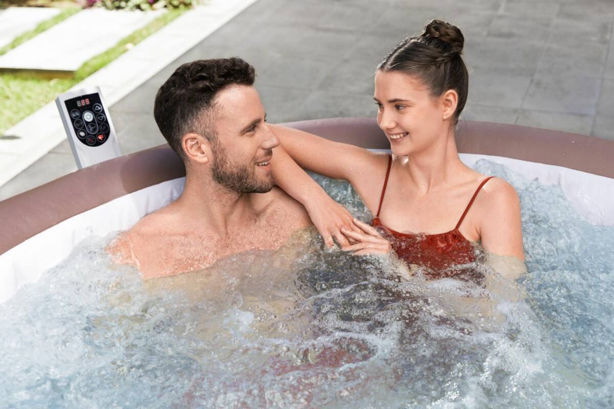 Lay-Z-Spa® 6001G  Hawaii Smart AirJet™ Enerji Tasarruflu Şişme Spa Havuzu, Mobil Uygulama Kontrollü, 4-6 kişilik 2